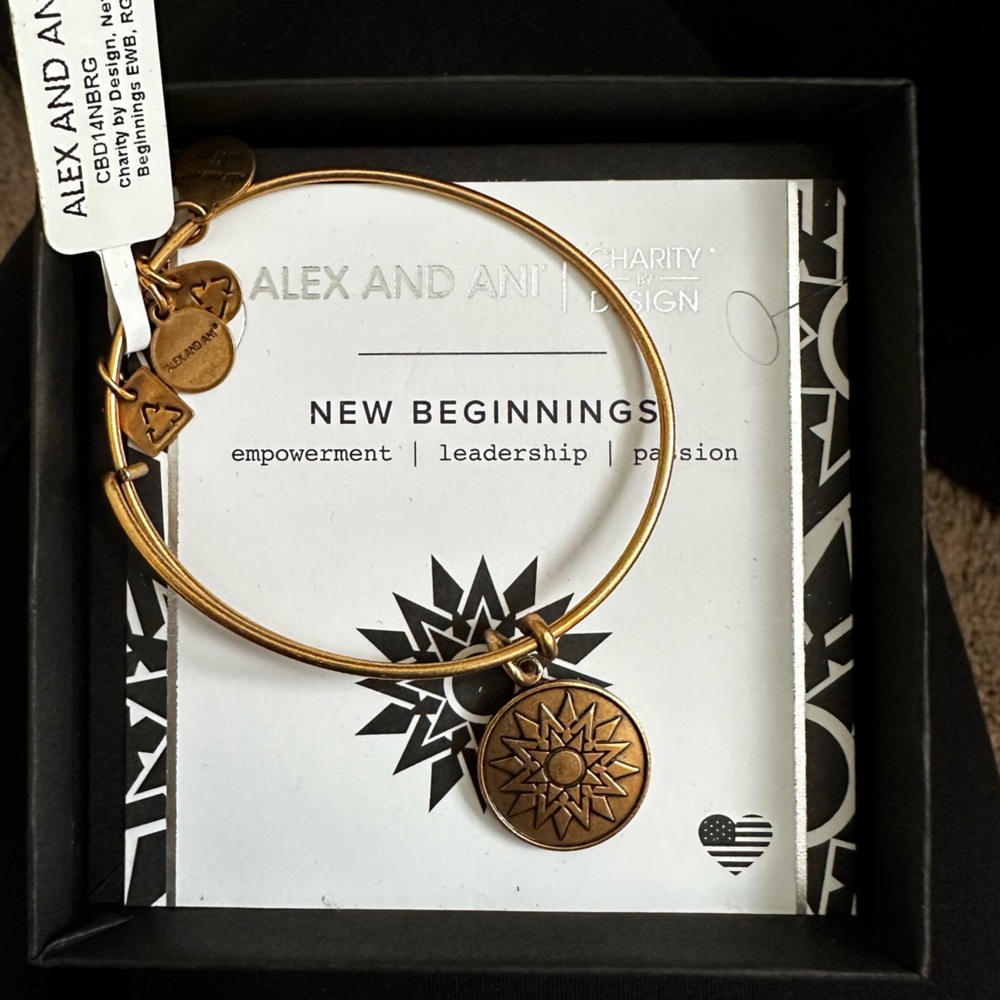 Alex and Ani New Beginnings bracelet NWT